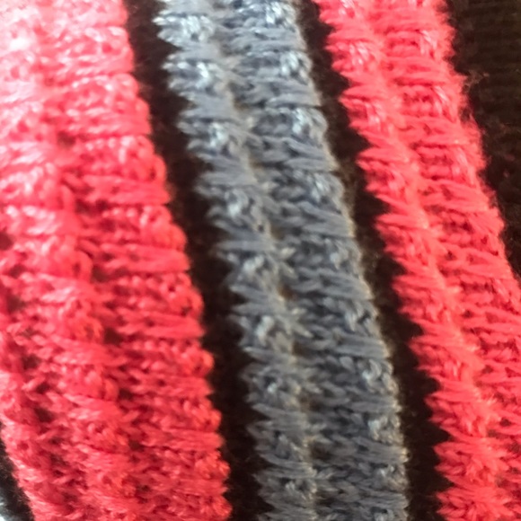 Madden NYC Multicolored Top - Picture 9 of 10